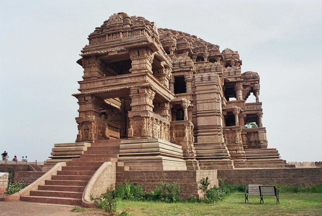 Sas Bahu Temple
